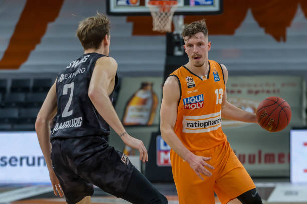 己的实力 己的实力