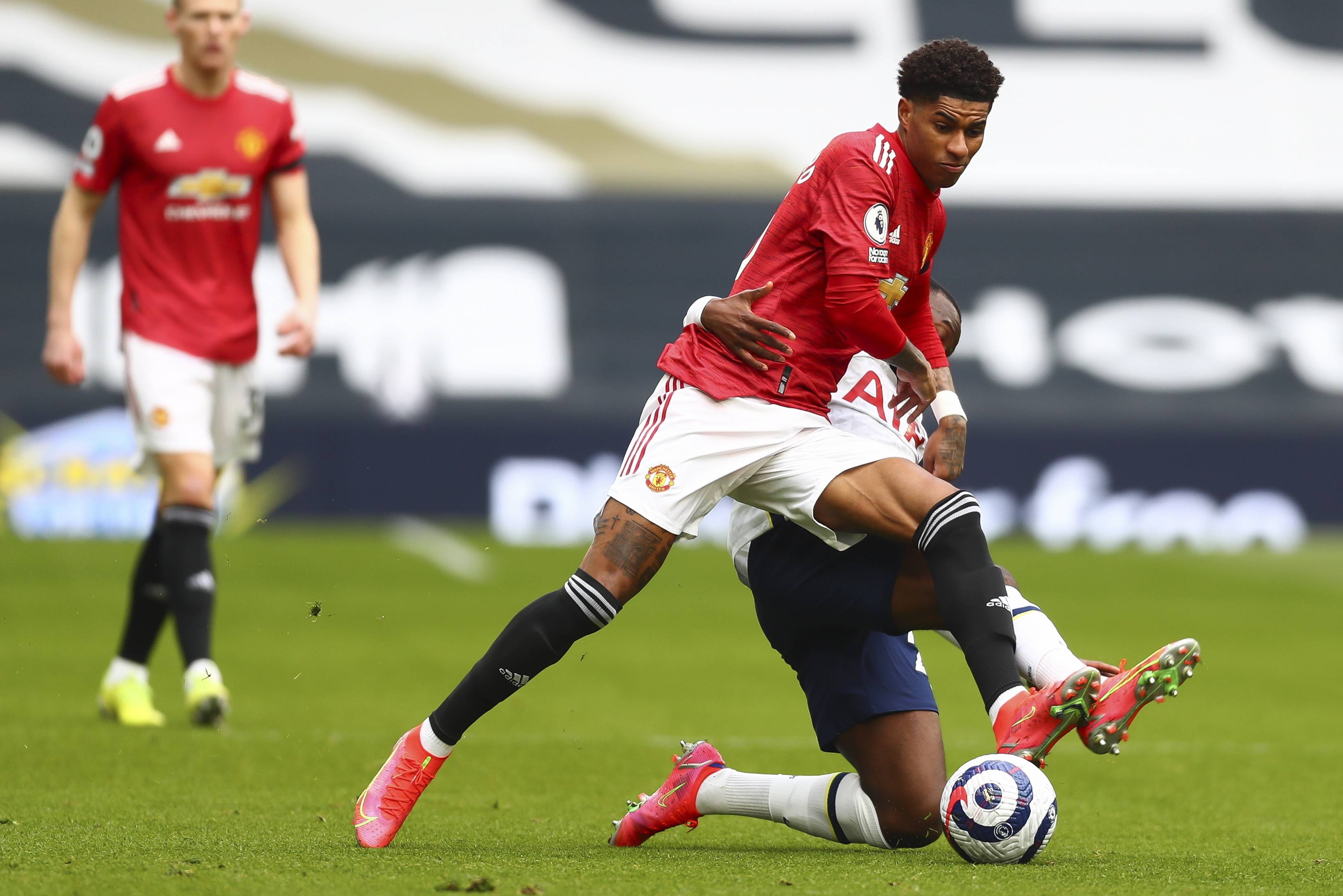 而与辽篮的 而与辽篮的